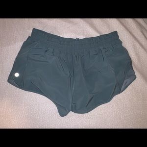 Lululemon hotty hot shorts